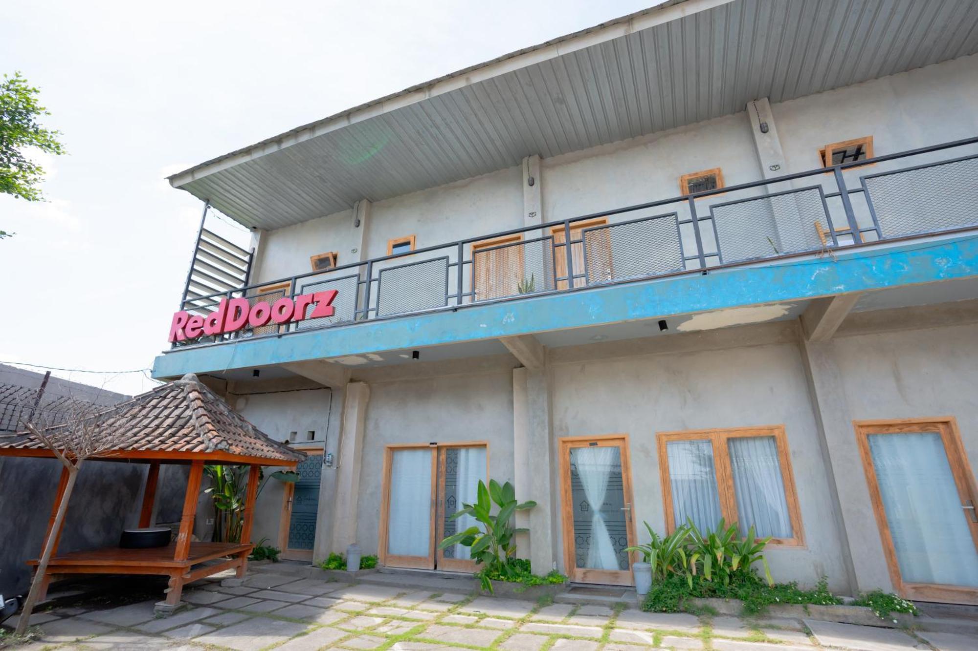 Reddoorz Syariah Near Lombok Epicentrum Mall Ματαράμ Εξωτερικό φωτογραφία