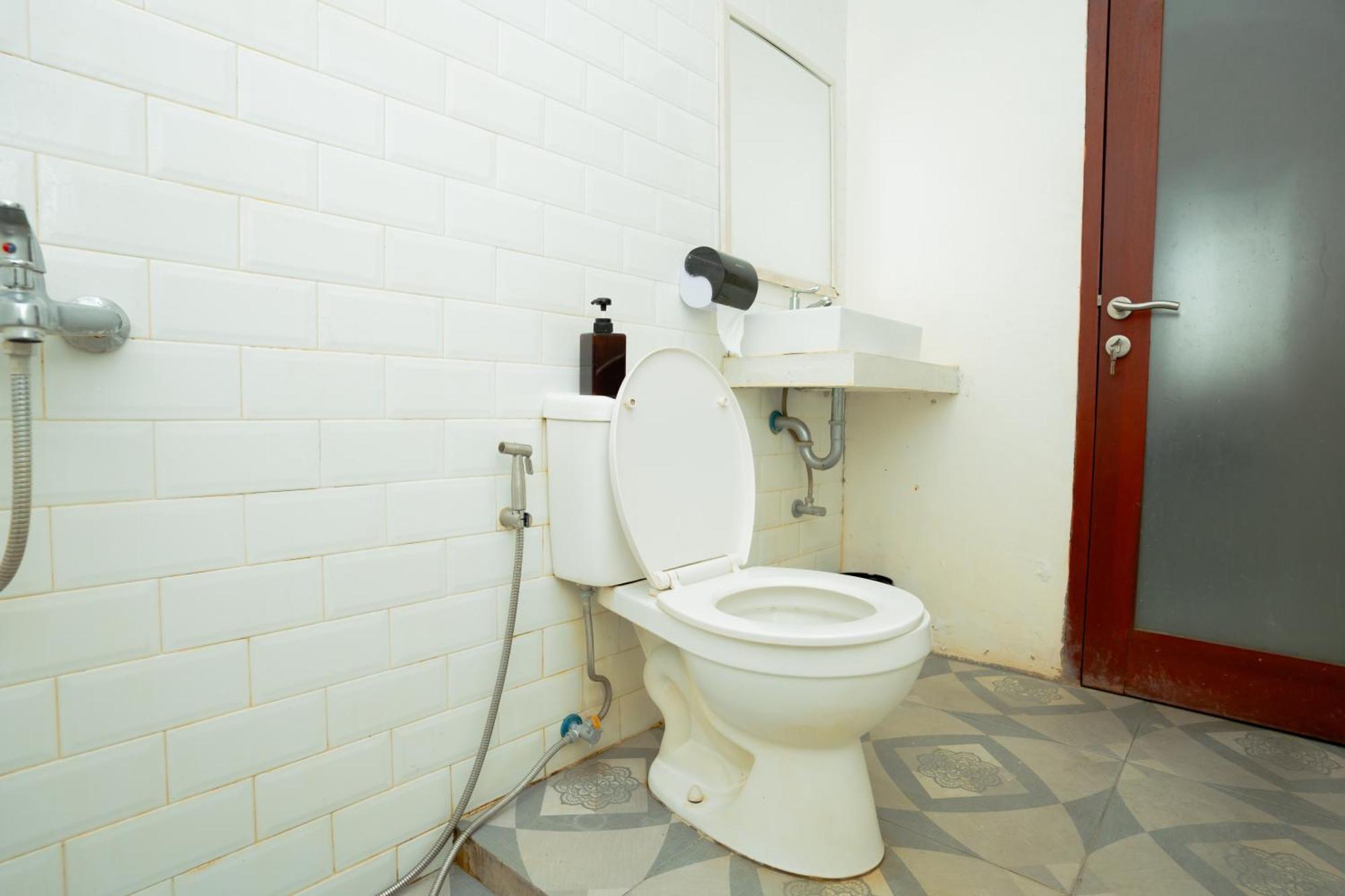 Reddoorz Syariah Near Lombok Epicentrum Mall Ματαράμ Εξωτερικό φωτογραφία