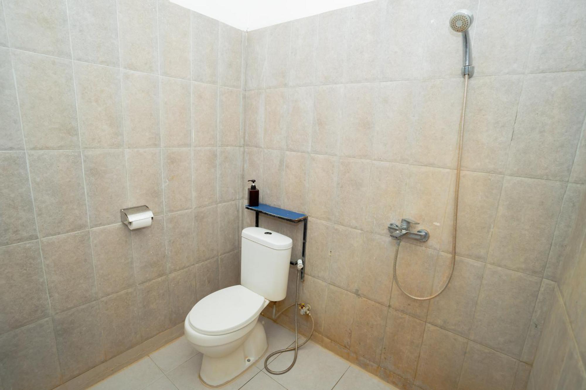 Reddoorz Syariah Near Lombok Epicentrum Mall Ματαράμ Εξωτερικό φωτογραφία